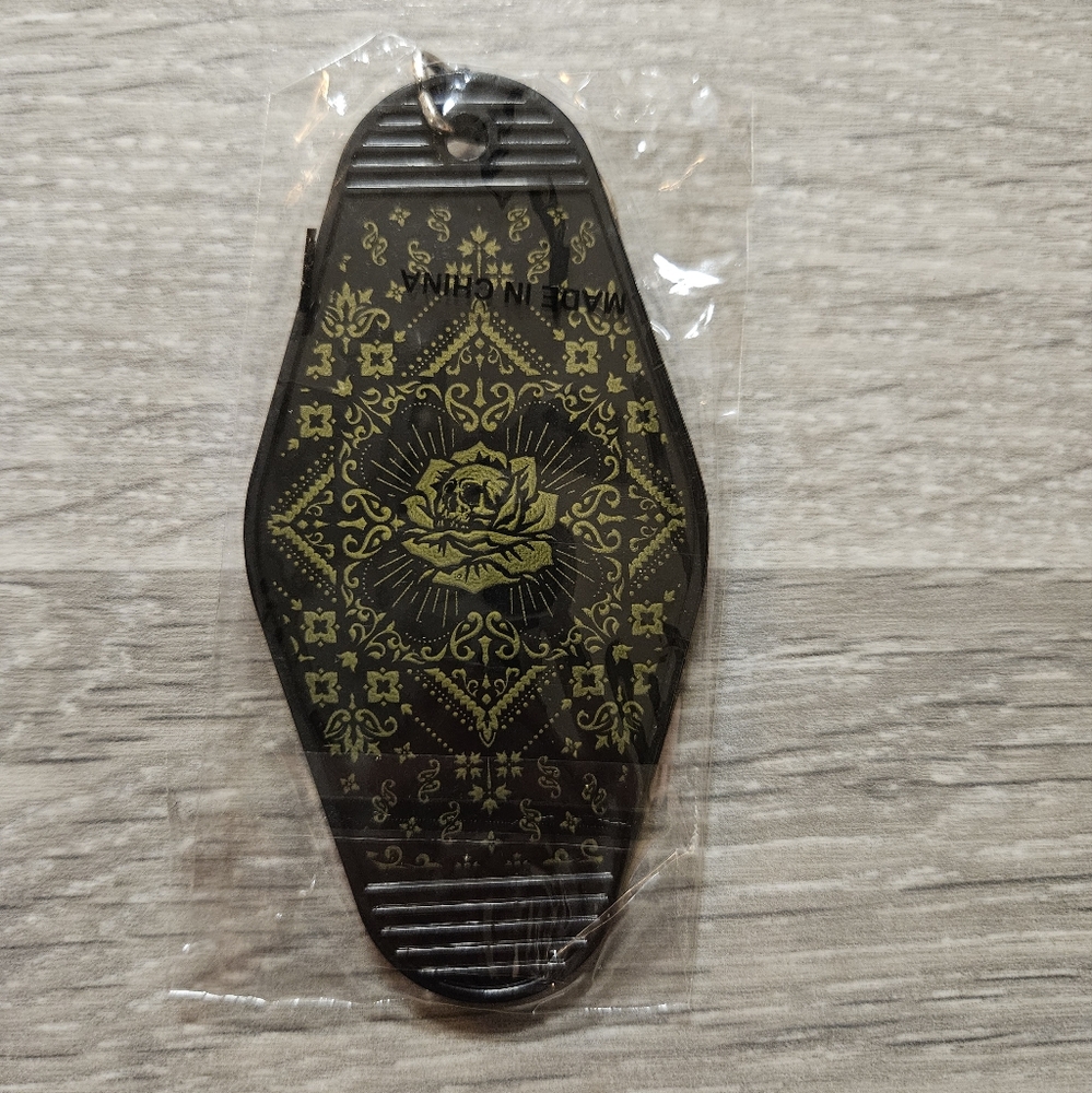 💥7|$30 NEW! ALF Skull Key Chain